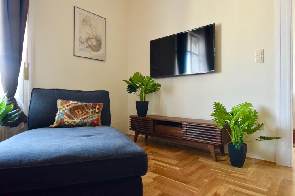 Luxury By Hi5 - Kiraly Street * Budapesta